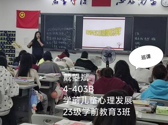 图片包含 人, 人们, 桌子, 一群描述已自动生成